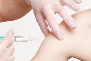 Flu Shot Clinic Offered to CMS & CHS Students